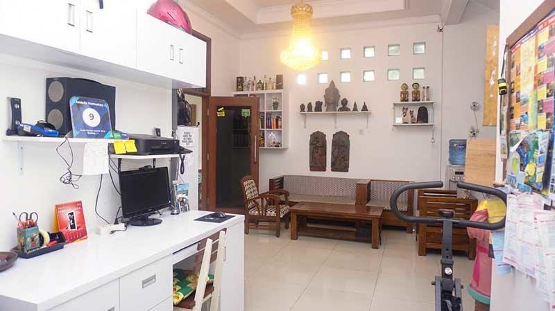 Andelis Homestay Yogyakarta Ngoại thất bức ảnh